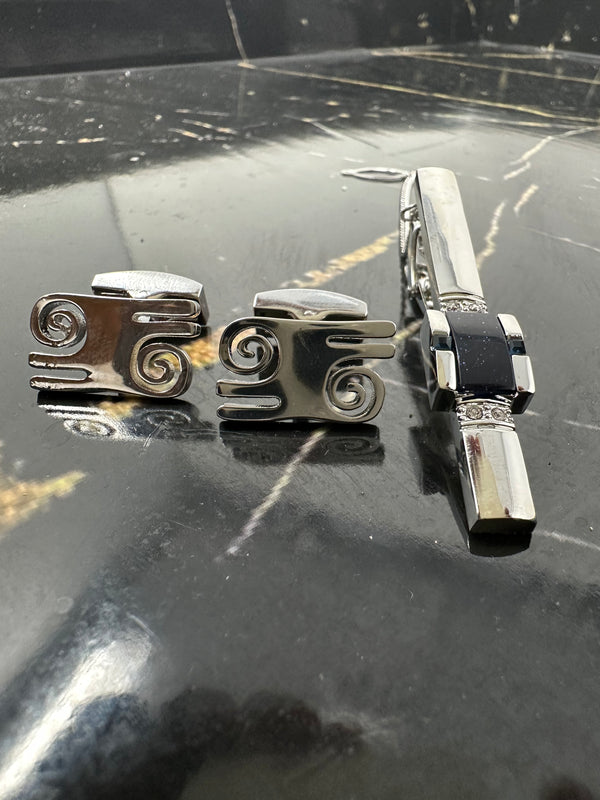 Kwatakye Atiko Cufflinks Set